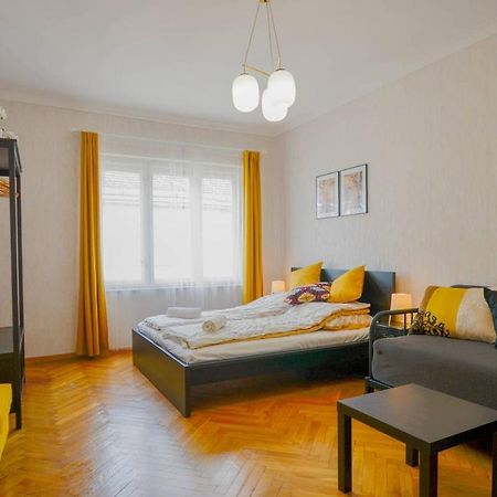 Lonyay Gellert View 2Br Apartment Budapest Ngoại thất bức ảnh